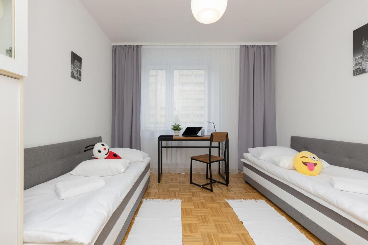 Family Apartment Bogatynska Bemowo By Noclegi Renters Warsaw Ngoại thất bức ảnh